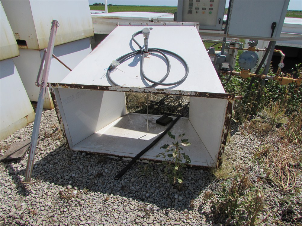 Corteva Equipment Sales Dryer with BinsChampaign, IL (P1737)