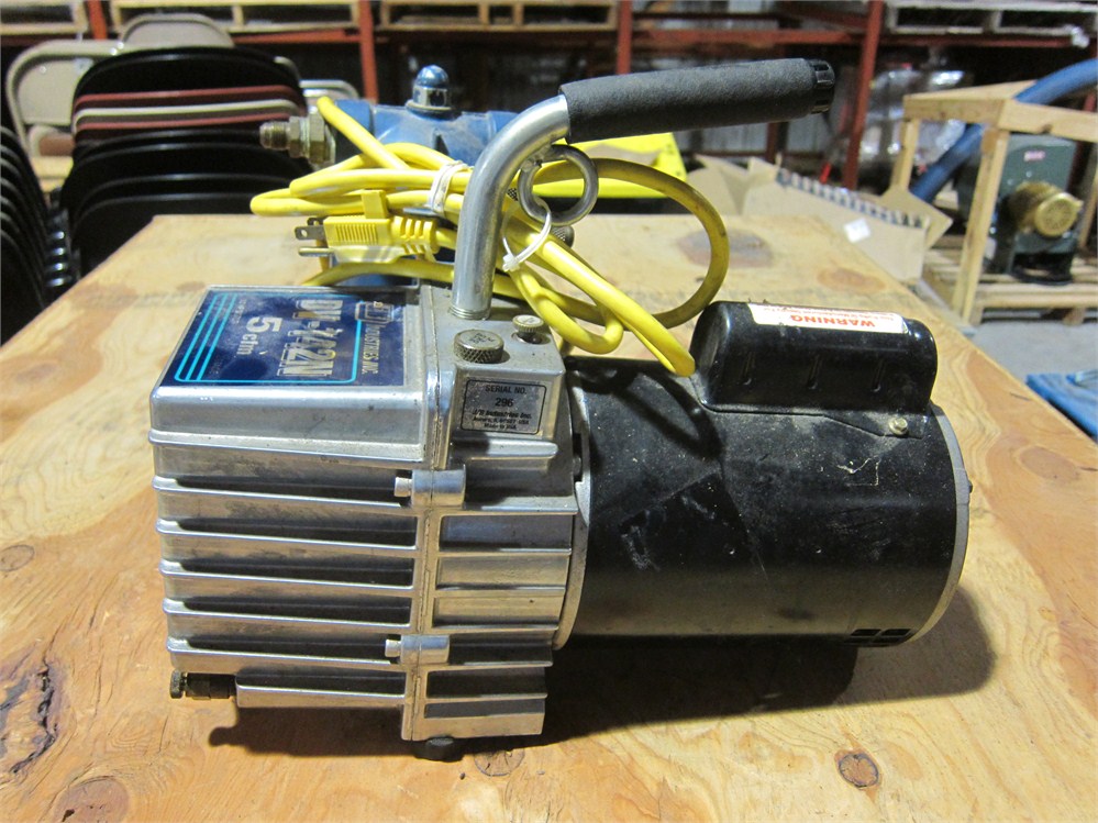 Corteva Equipment Sales Portable Vacuum PumpJohnston, IA (P1682)