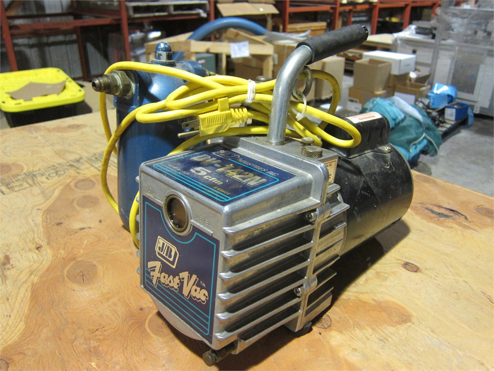 Corteva Equipment Sales Portable Vacuum PumpJohnston, IA (P1682)