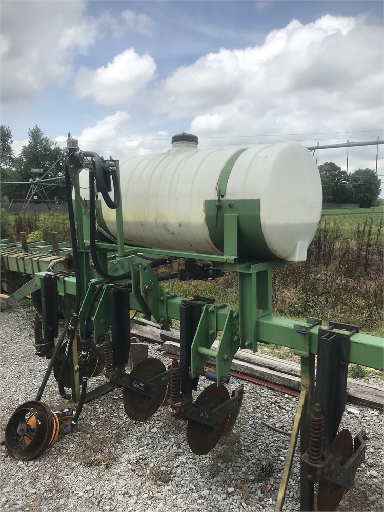 Corteva Equipment Sales 4 Row Liquid Nitrogen Applicator Union City