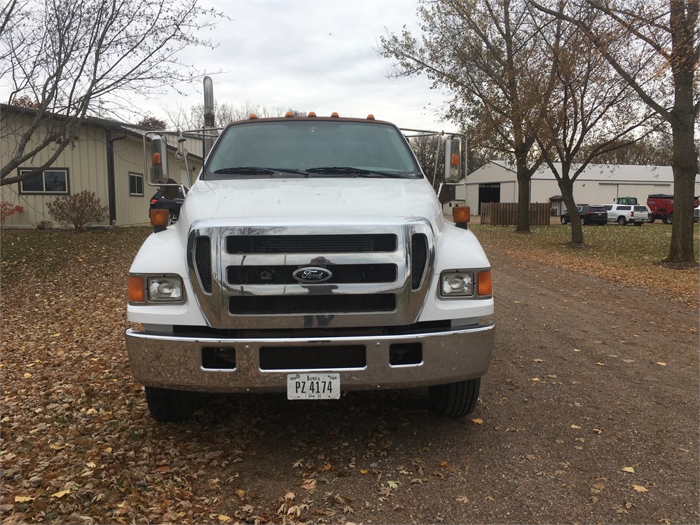 Corteva Equipment Sales 2004 F750 Diesel Flatbed Truck Eau Claire