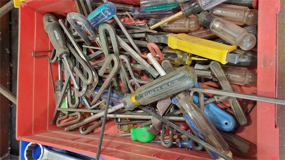 Corteva Equipment Sales Misc. Tools (Lot 1) Woodhull, Illinois (4858)