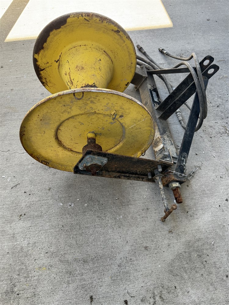 Corteva Equipment Sales - Hydraulic Driven Wire Winder - Drip Tape ...