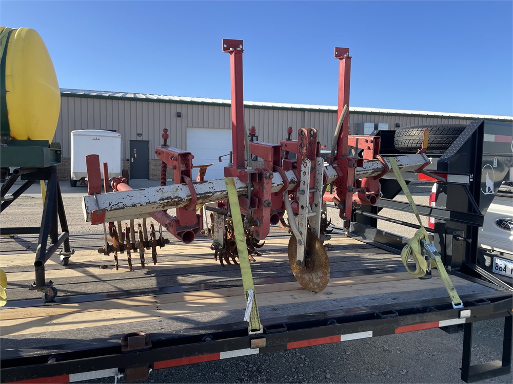 Corteva Equipment Sales - Polling Cultivator - Garden City, Kansas - (5720)