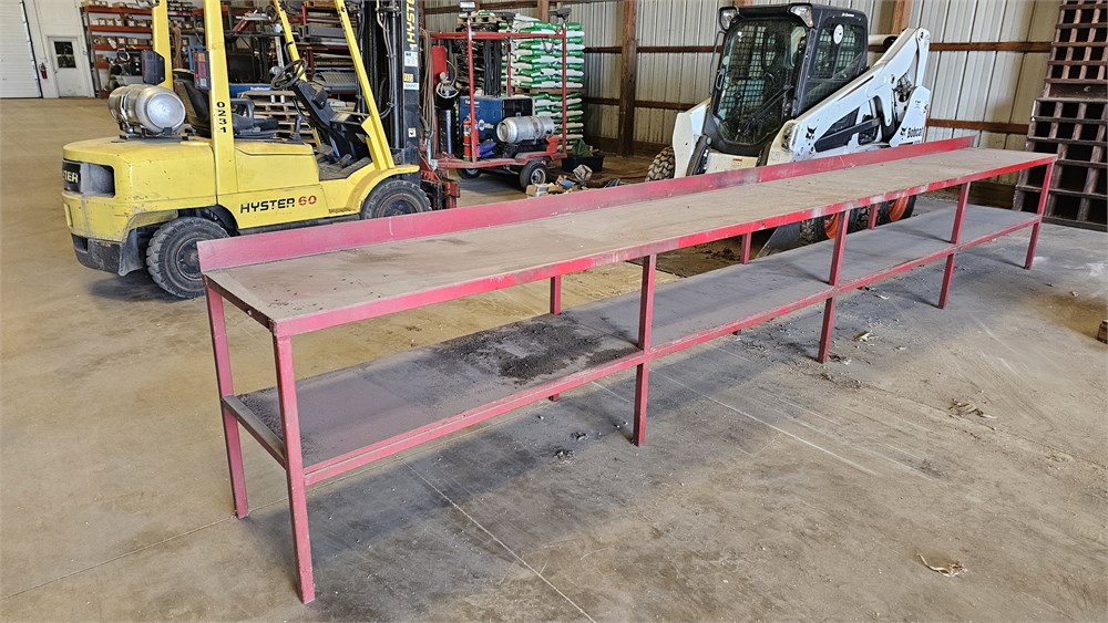 Corteva Equipment Sales Metal Work Bench Woodhull, Illinois (5840)