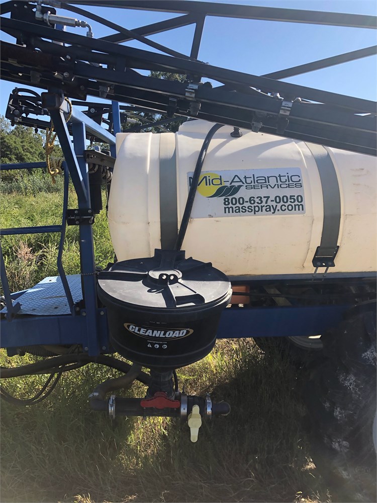 Corteva Equipment Sales 2015 Field Pro 500 Sprayer Chestertown