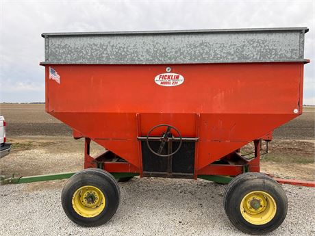 Ficklin Gravity Wagon - Windfall, Indiana - (6679)